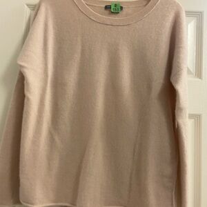 Vince Women's Light Pink/Cream Crew Neck 100% Cashmere Sweater. Size Small.